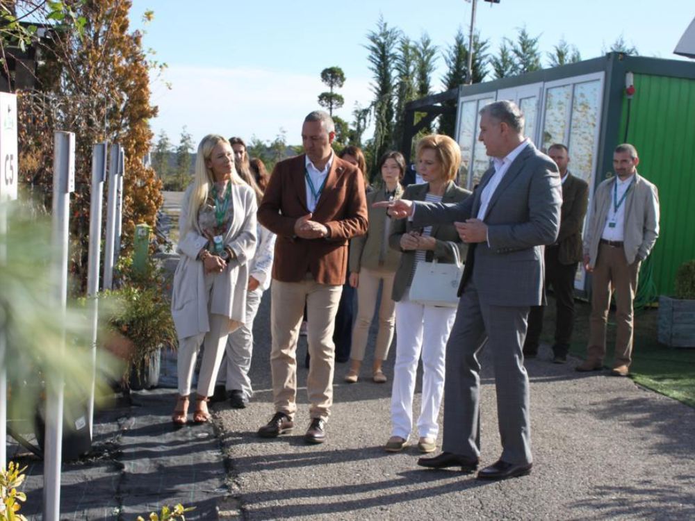 Vizita Familiei Regale la Eco Garden Construct