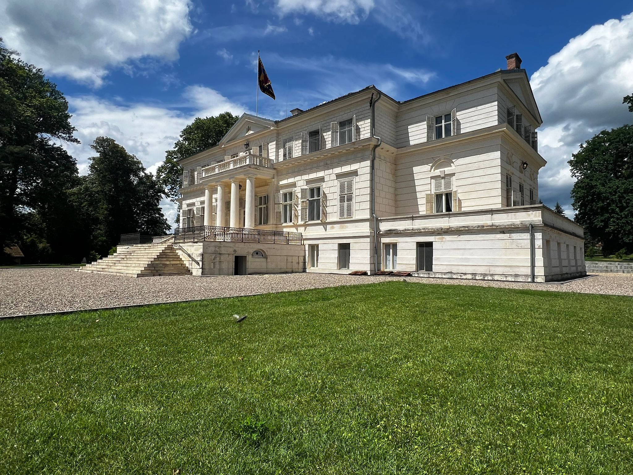 grădină Castel Săvârșin